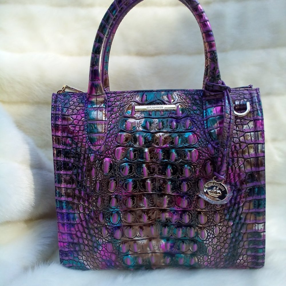 Beautiful Brahmin Lustrous...